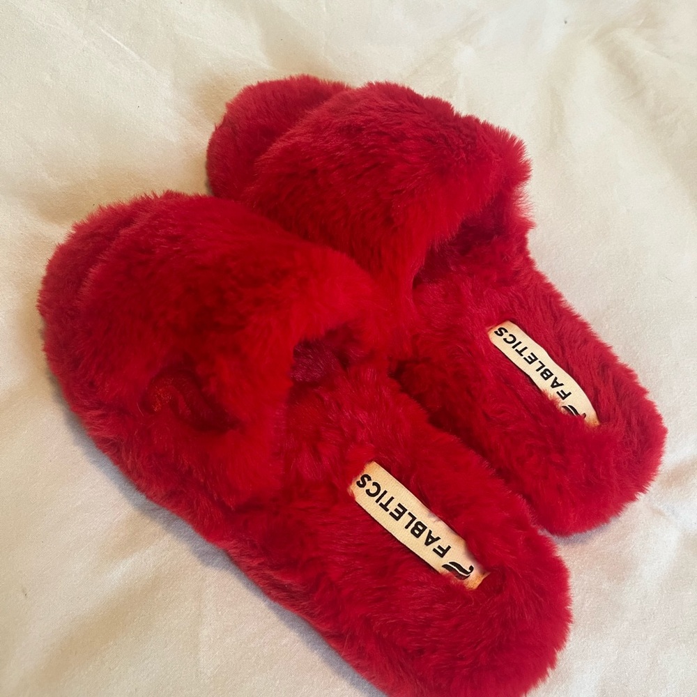 Fabletics slippers